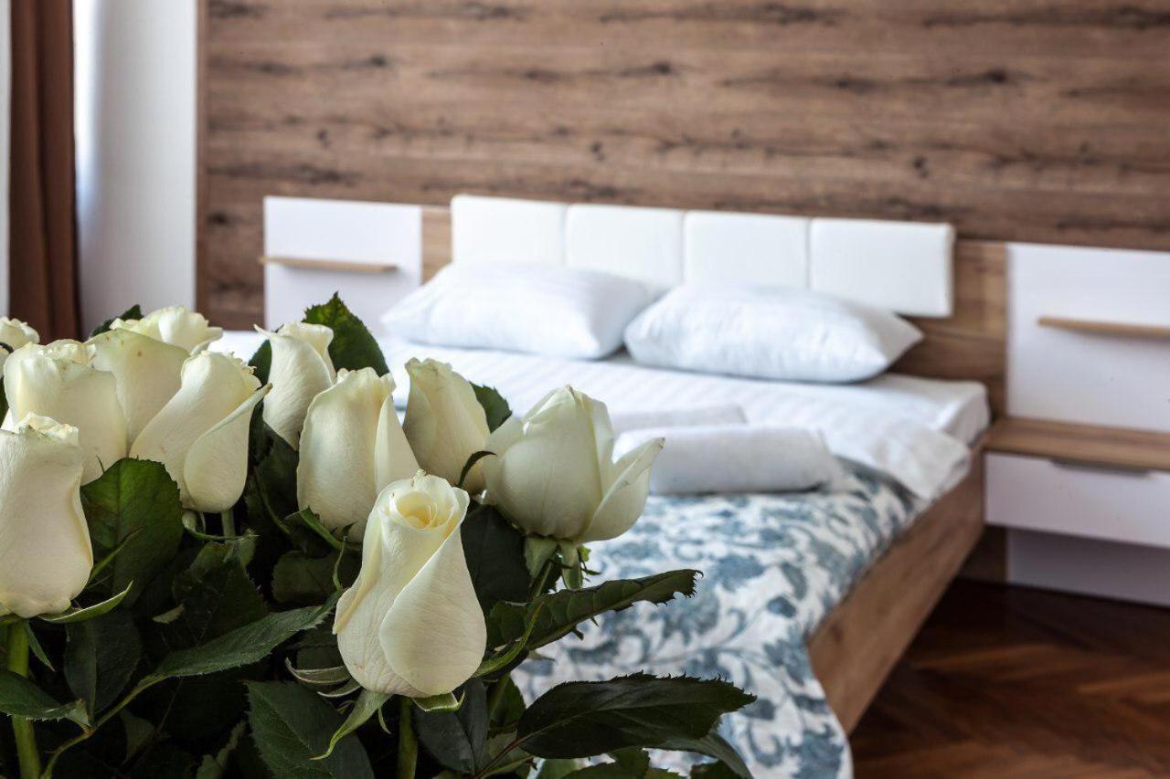 Apartament On Kulisha Street Лвив Екстериор снимка